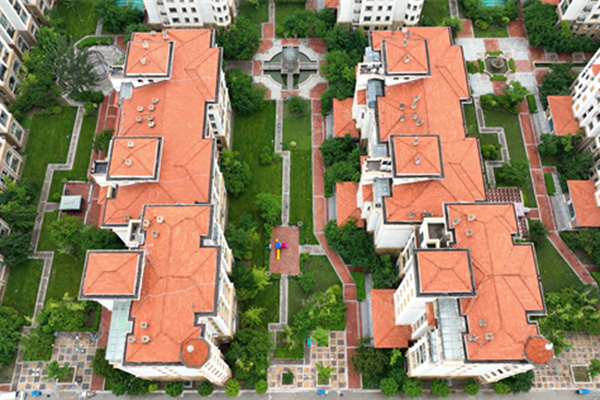 Vehicle traveling data recorder